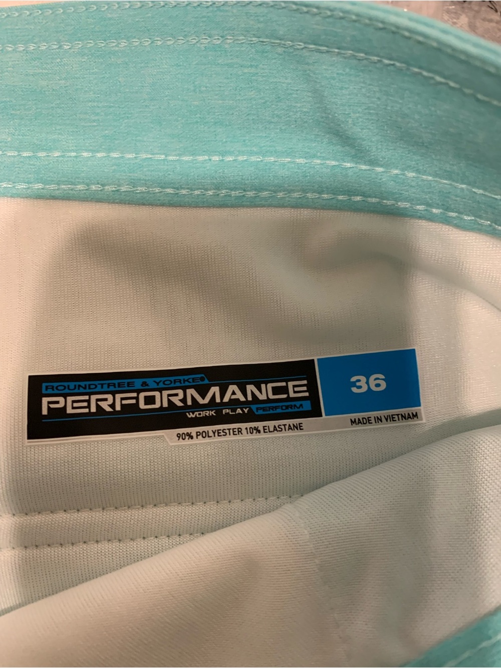 Roundtree & Yorke Aqua Flat-Front Performance Shorts - Picture 6 of 6